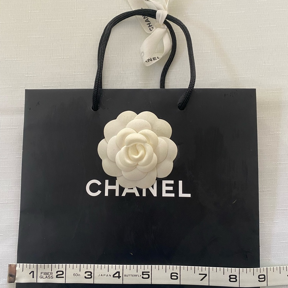 Chanel shopping bag